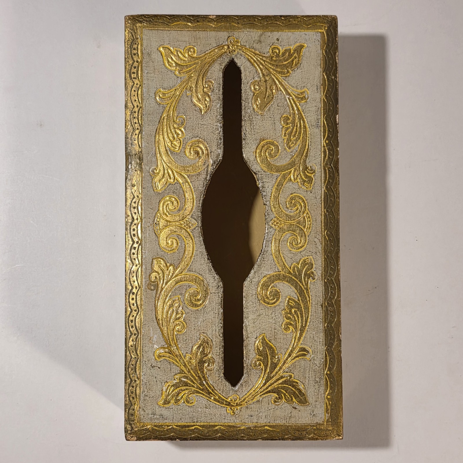 Vintage Florentine Style Gold Gilt Wood Tissue Box Cover Ornate Italian Design