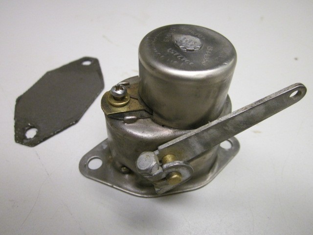 VINTAGE SISSON ELECTRIC CHOKE #5H WORKING 6 VOLT 35,36,37, DODGE,PLYMOUTH,DESOTO VINTAGE SISSON ELECTRIC CHOKE #5H WORKING 6 VOLT 35,36,37, DODGE,PLYMOUTH,DESOTO