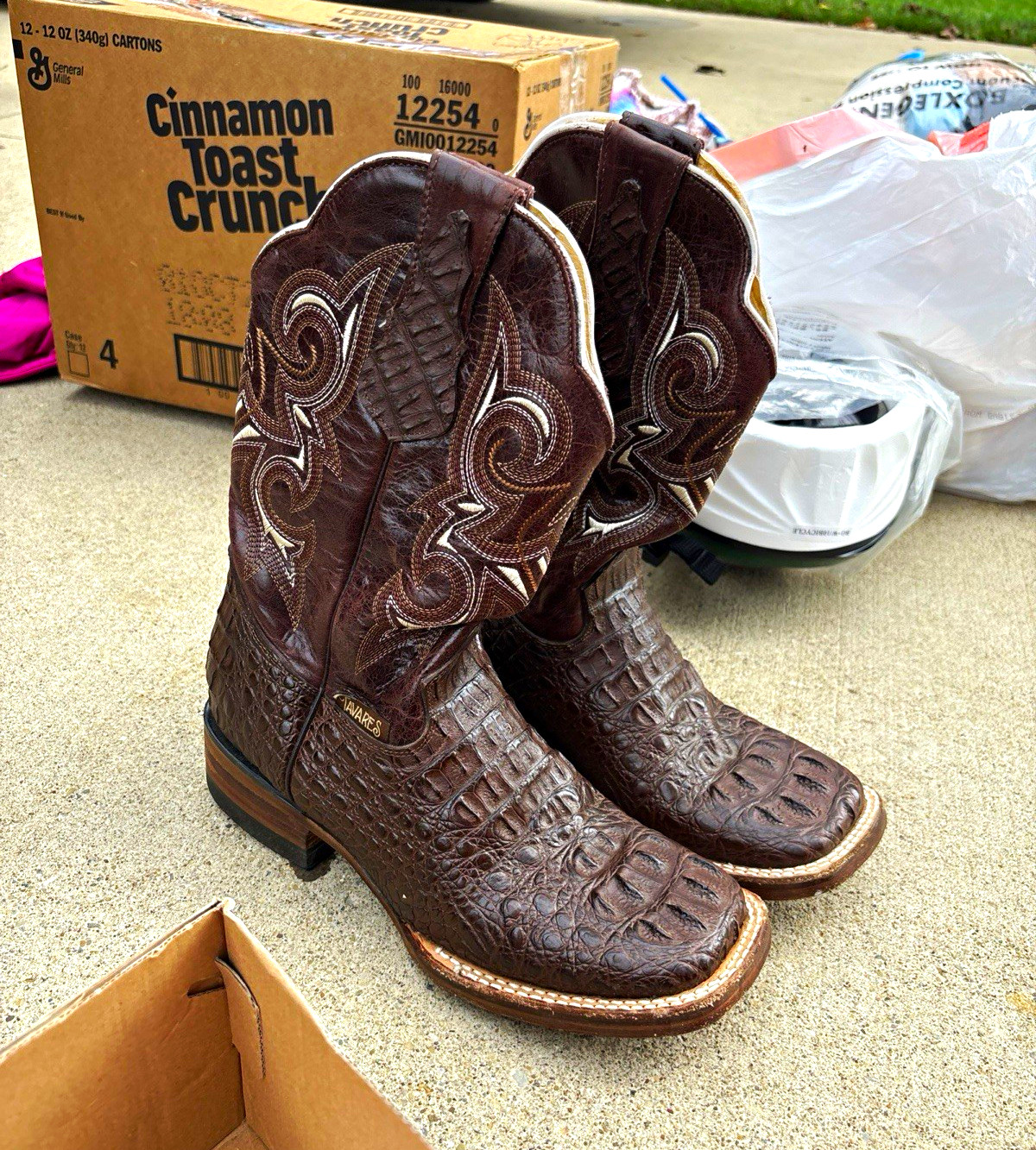Tavares Brown Crocodile Embossed Leather Western Cowboy Boots Square Toe Mexico