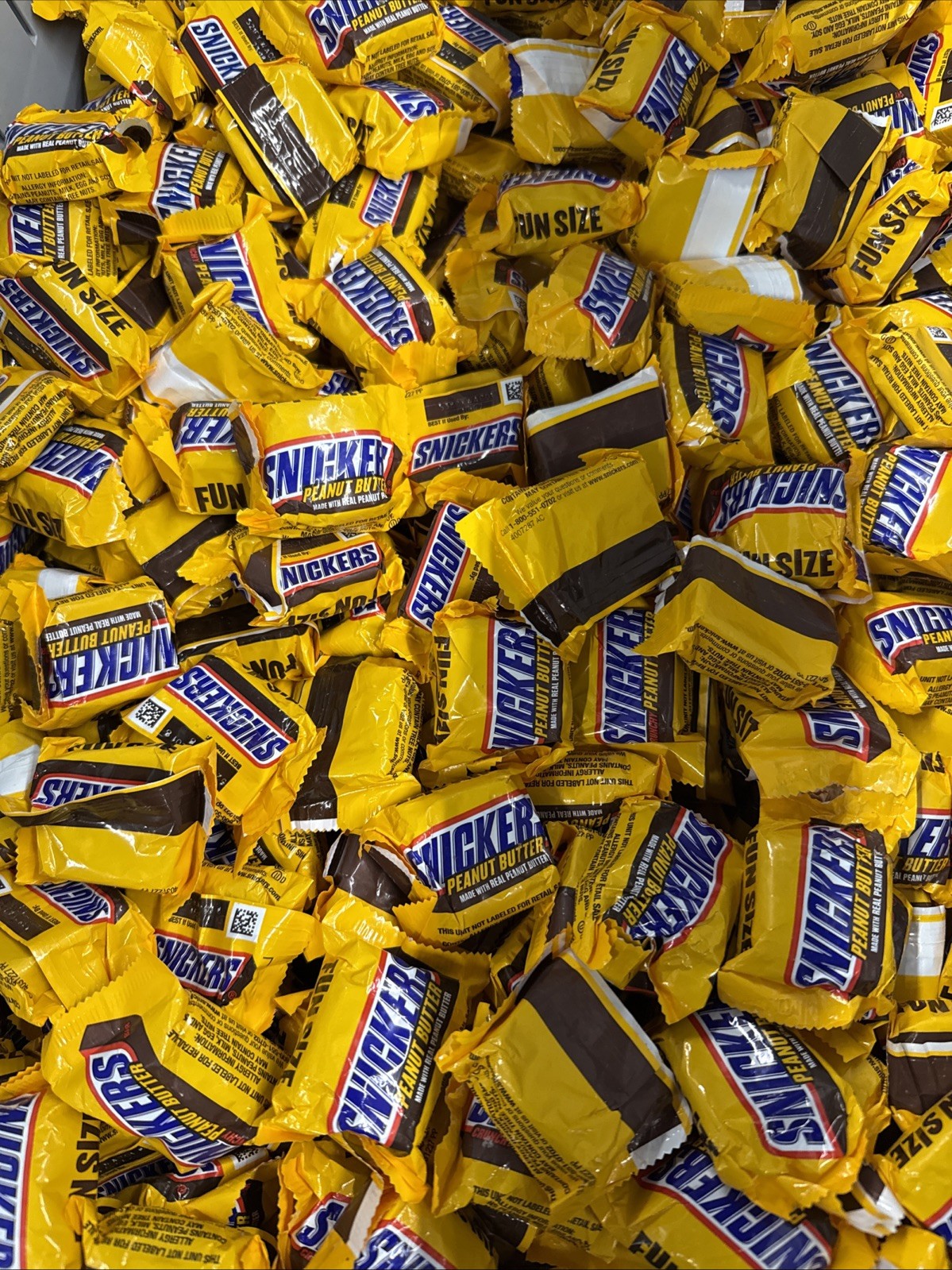 Snickers Peanut Butter Fun Size Squares 2 Lb Bulk Bag Snickers Peanut Butter Fun Size Squares 2 Lb Bulk Bag