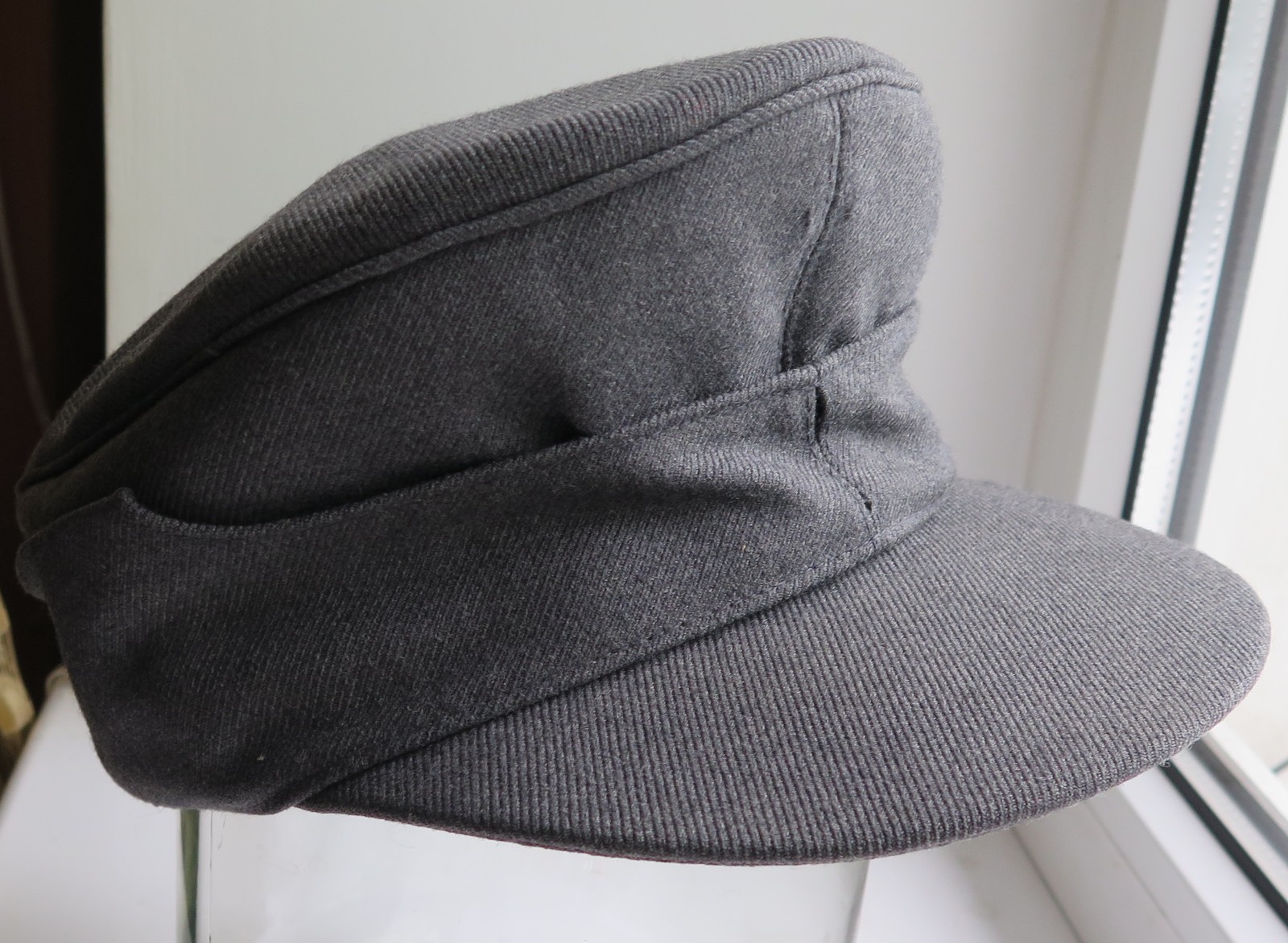 UKRAINE FORAGE CAP UKRAINIAN INSURGENT ARMY 1944-1955 UKRAINE FORAGE CAP UKRAINIAN INSURGENT ARMY 1944-1955