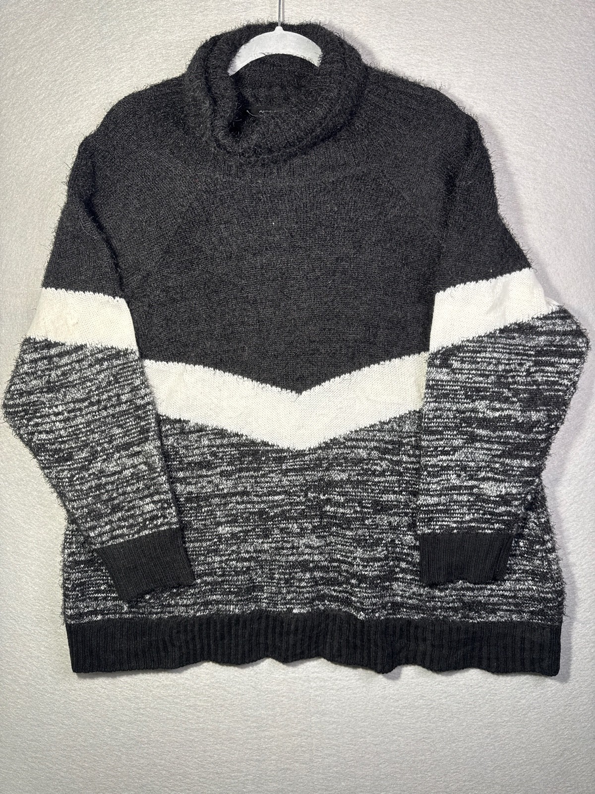 Ashley Stewart Women\'s 4X Colorblock Turtleneck Sweater
