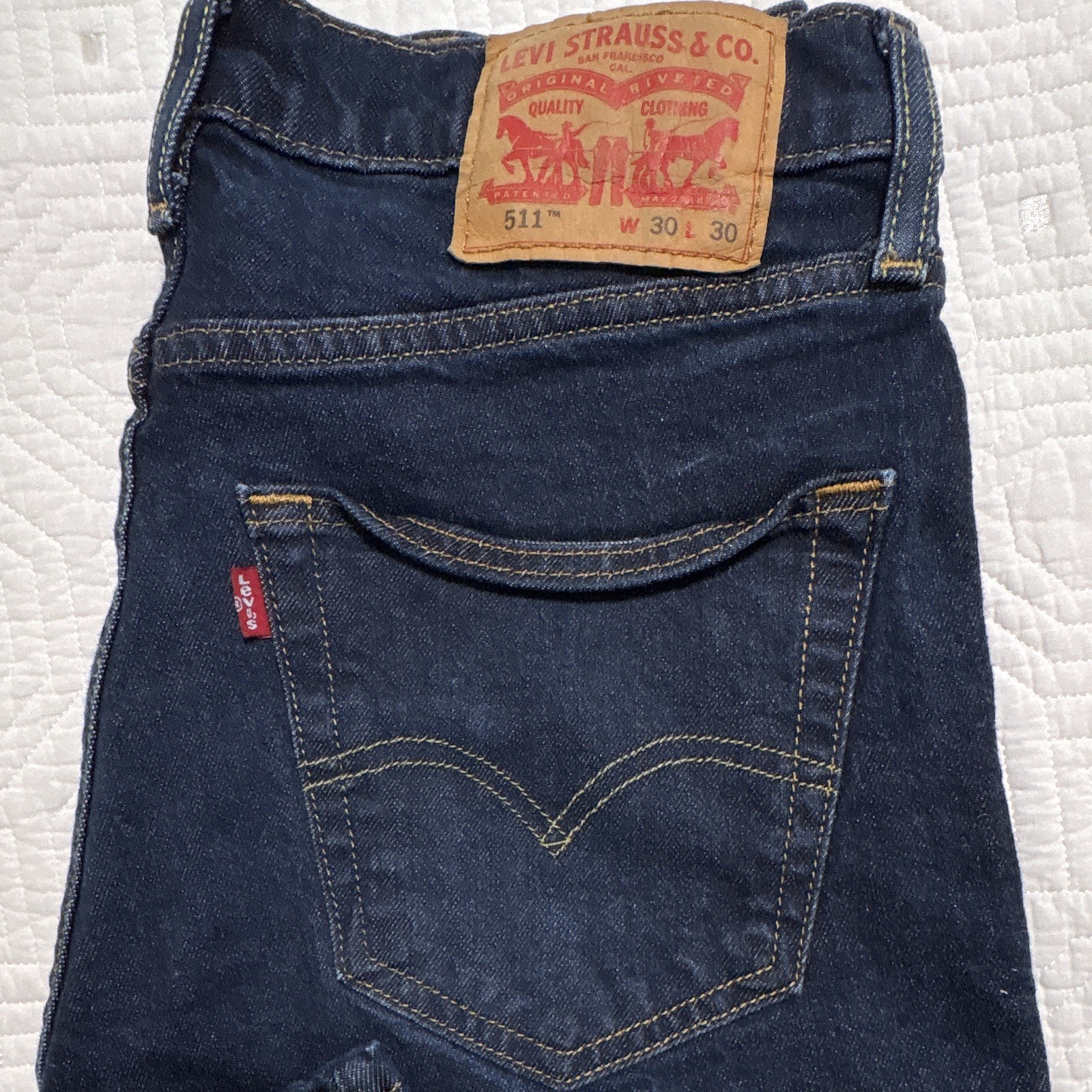 Levi\'s 511 Men’s Slim Fit Dark Wash Blue Stretch Denim Jeans 5-Pocket Logo
