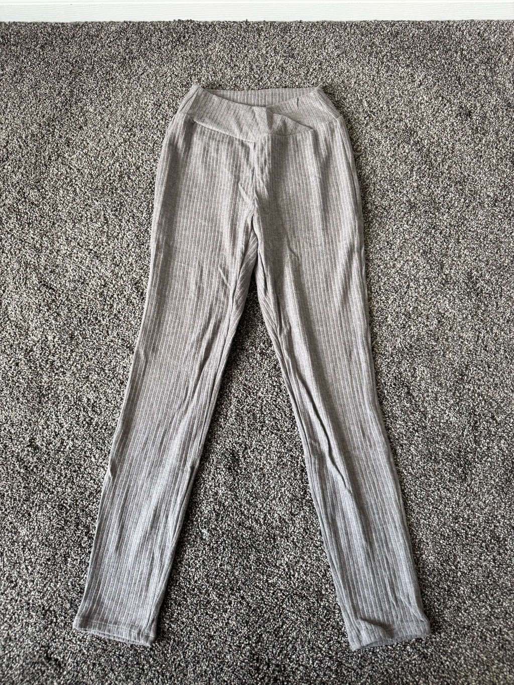 Women\'s Halara Ribbed Crossover Leggings Grey Size S NWT