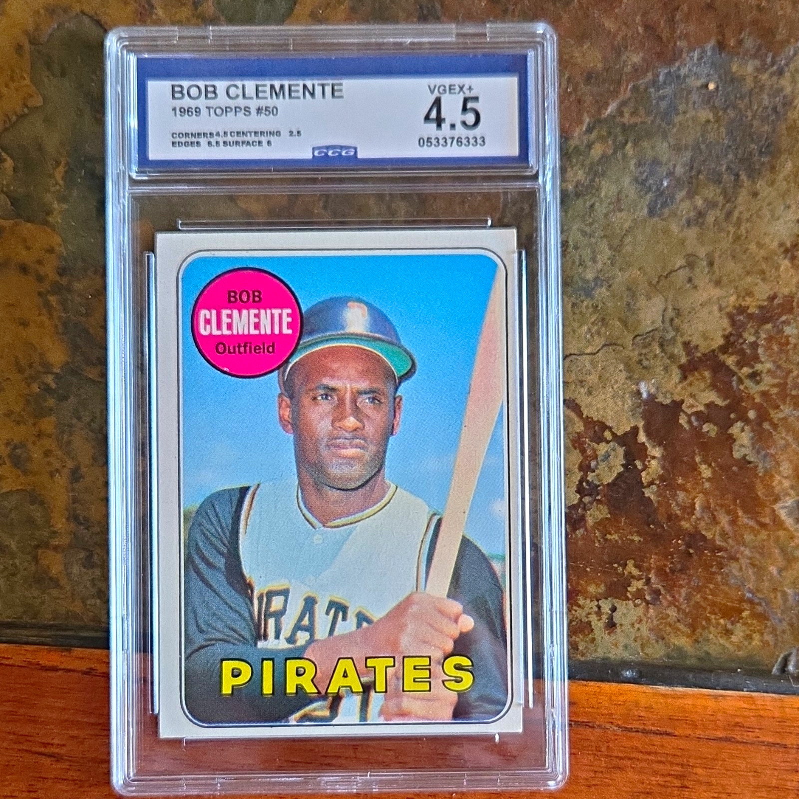 Topps 1969 Roberto Clemente Pittsburgh Pirates #50 Bob on Card Baseball Card