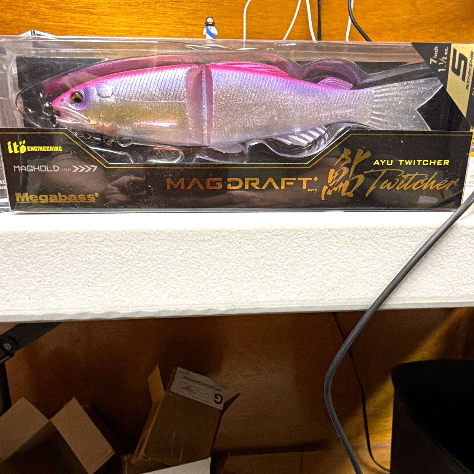 Megabass MAGDRAFT AYU TWITCHER Sinking Swimbait 7in 1 1/2oz pink back galaxy 