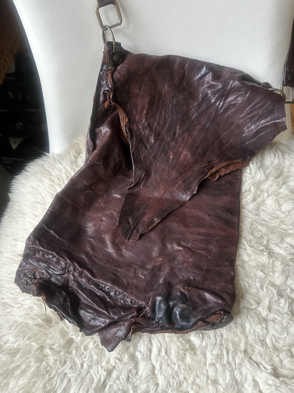 Vtg rare brown leather irregular organic  shape handcrafted crossbody bag unisex