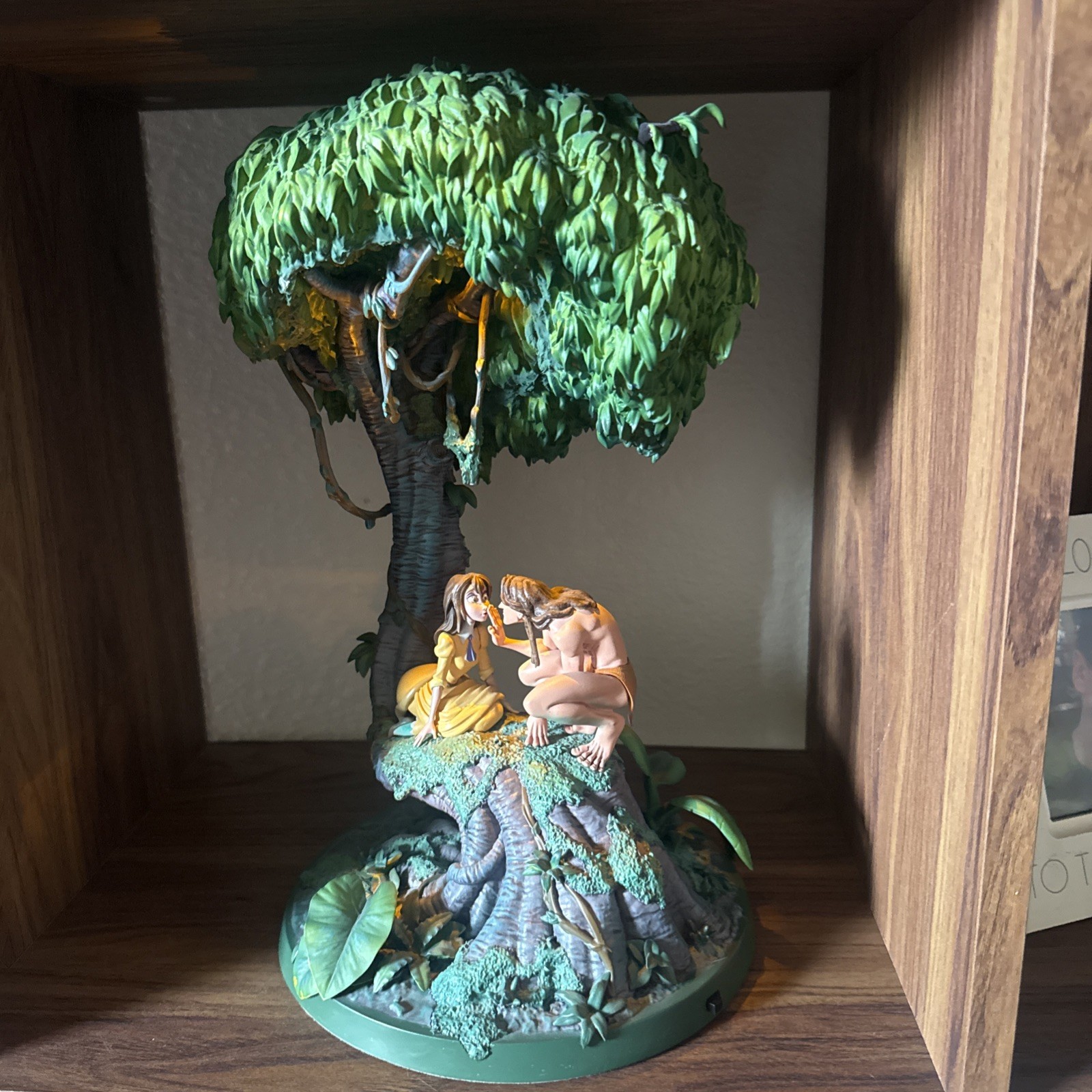 Disney D23 2024 13” Light up Figure Tarzan & Jane EXCLUSIVE CA Disney D23 2024 13” Light up Figure Tarzan & Jane EXCLUSIVE CA