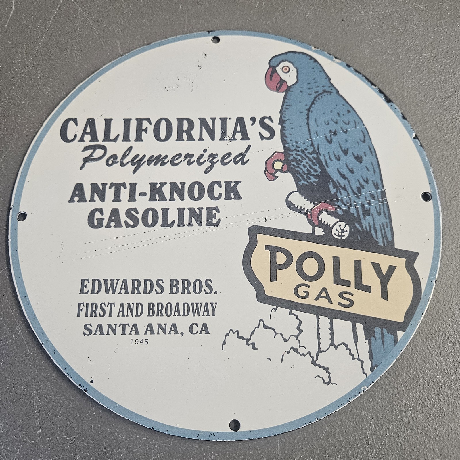 VINTAGE 1945 POLLY GAS 12