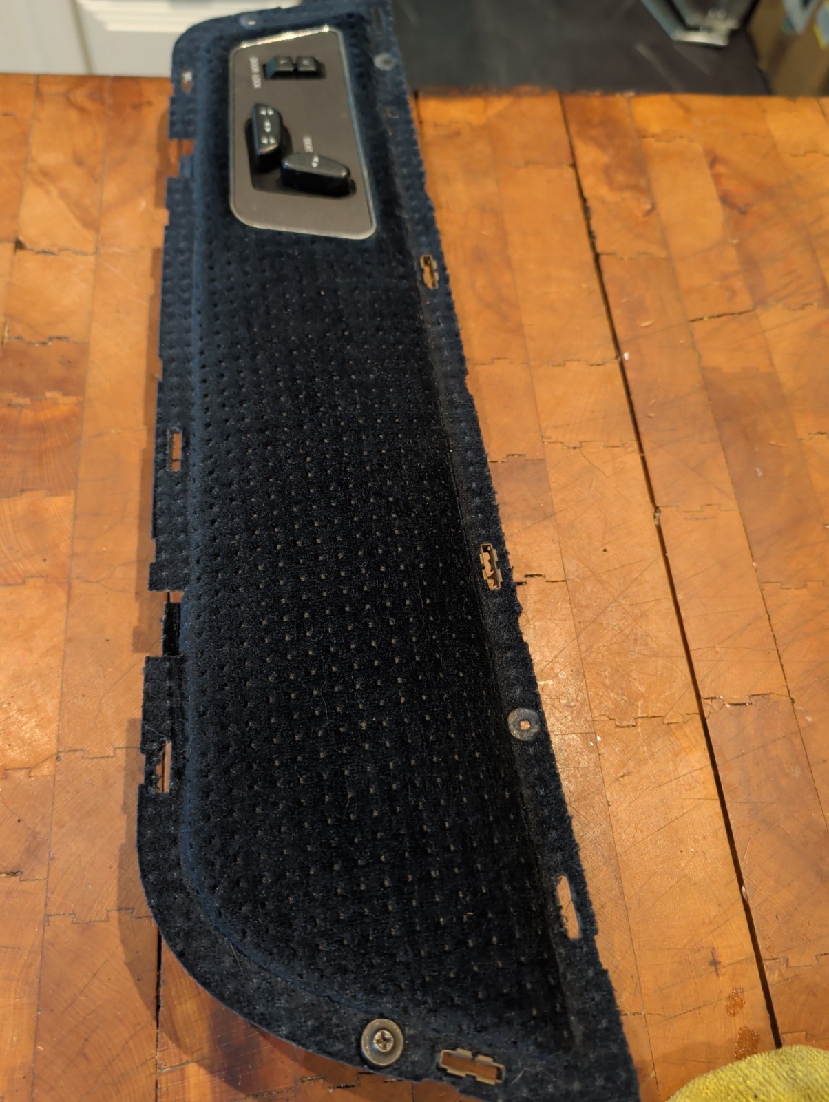 1984-92 Lincoln Mark VII Seat Switch Power Lock  Door Pad Navy Blue Passenger