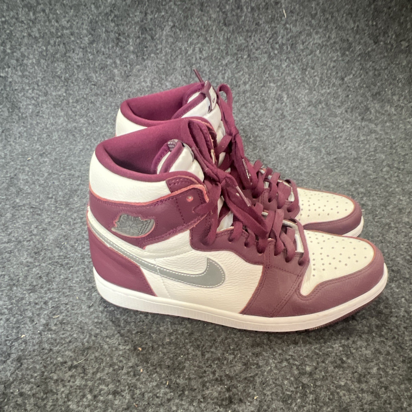 Jordan Air Jordan 1 Bordeaux Burgundy/White Men’s 555088-611