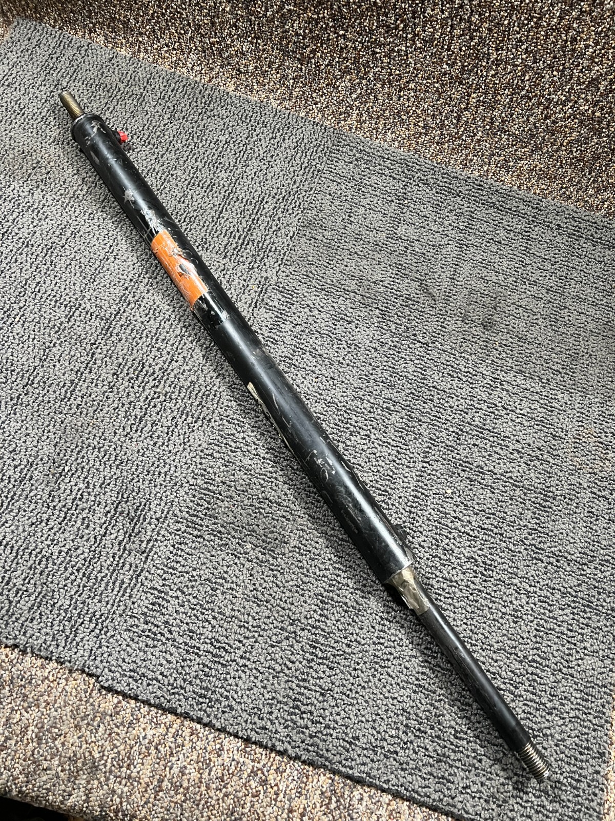 Hydraulic Cylinder .82\