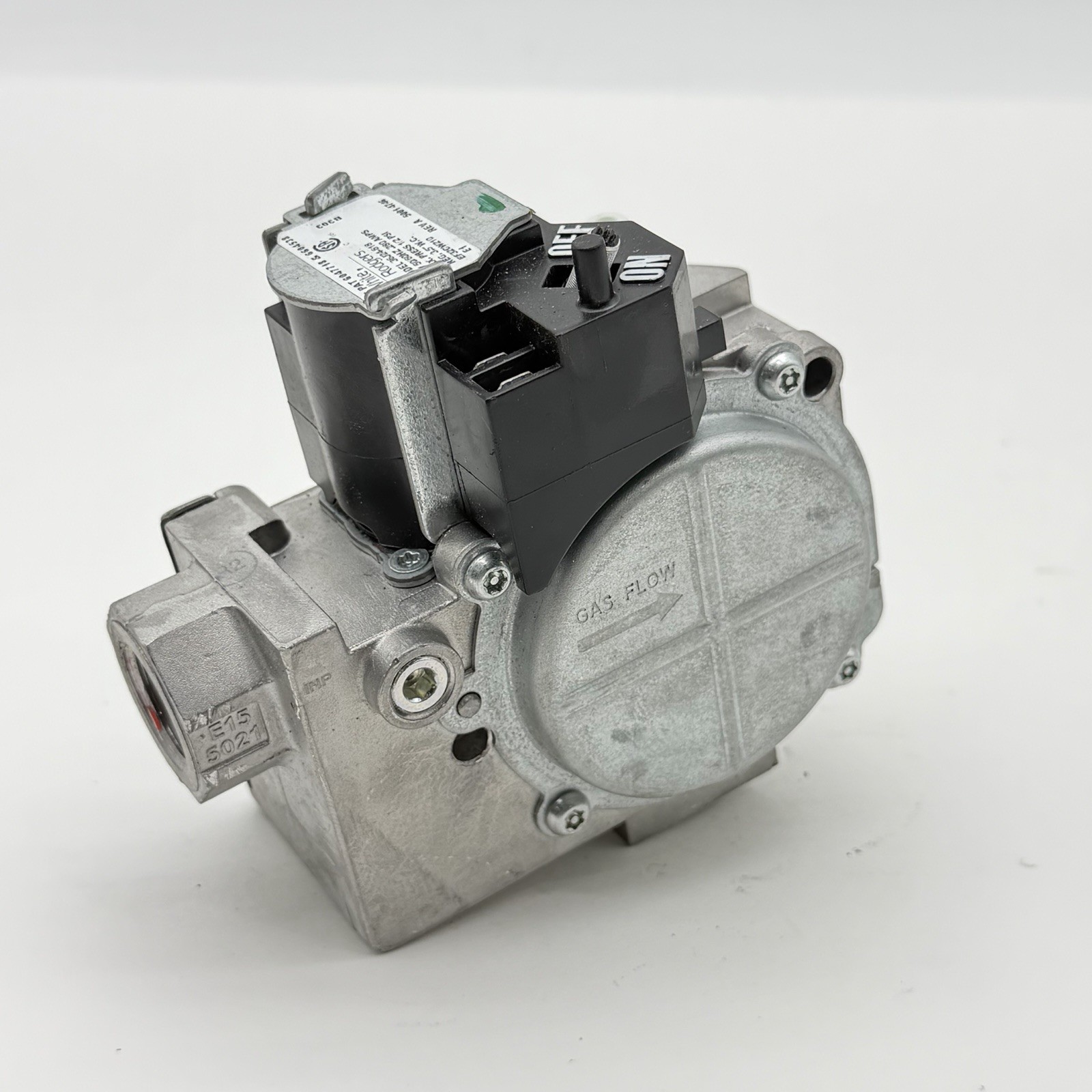 Carrier EF32CW210 White-Rodgers GEMINI 36J24 618 Furnace Gas Valve used  🔥