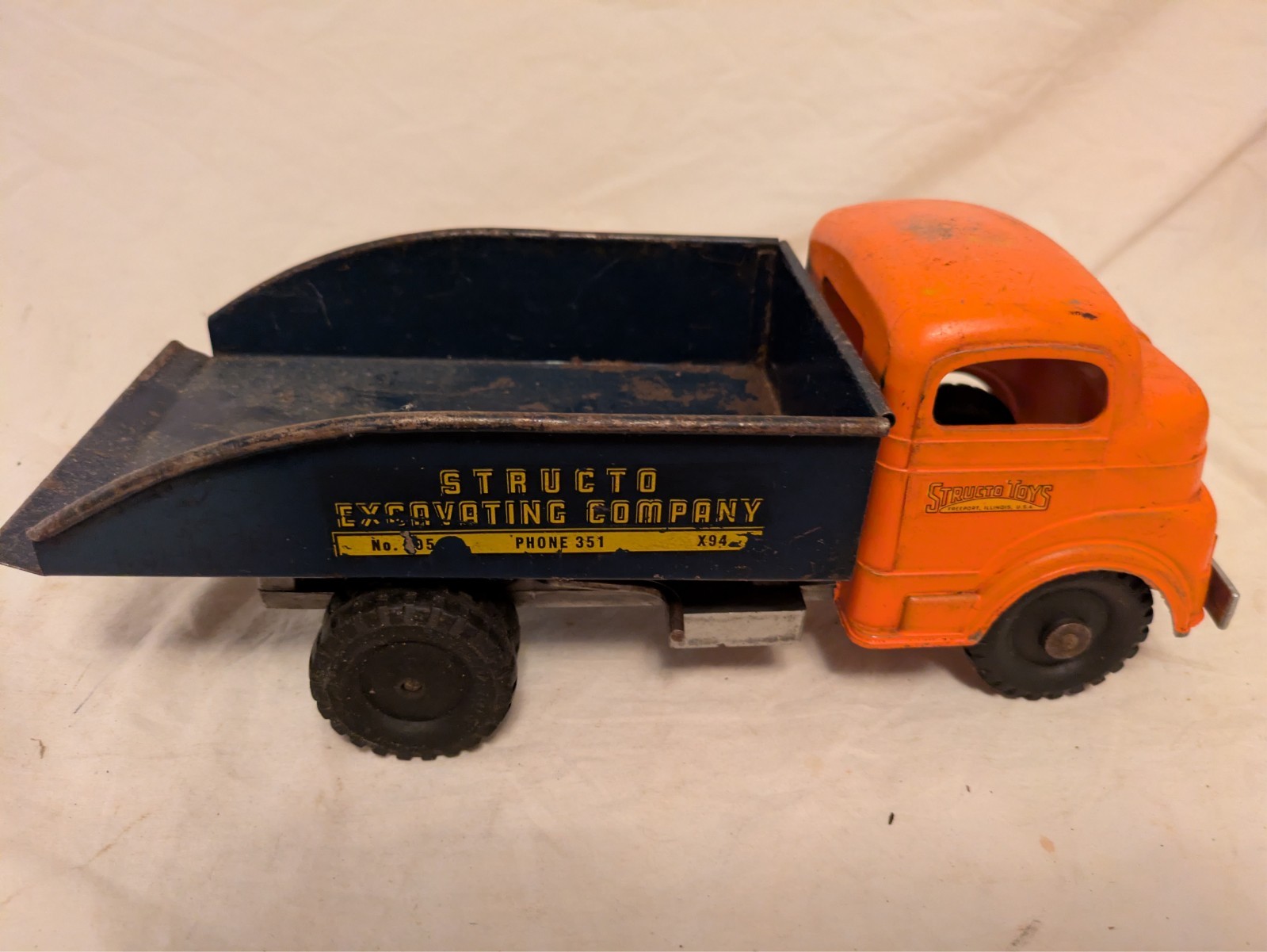Vintage 1953 Structo No 605 Excavating Co Dump Truck Orange Blue Pressed Steel
