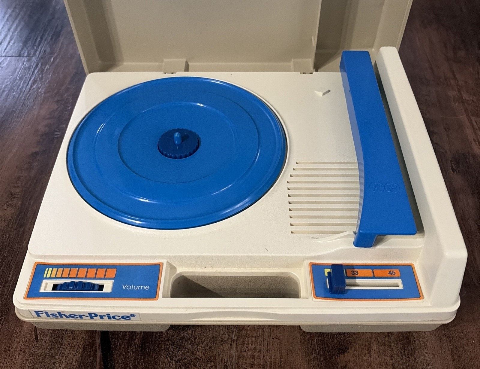Vintage 1978 Fisher Price 825 Record Player Phonograph TESTED WORKING Vintage 1978 Fisher Price 825 Record Player Phonograph TESTED WORKING