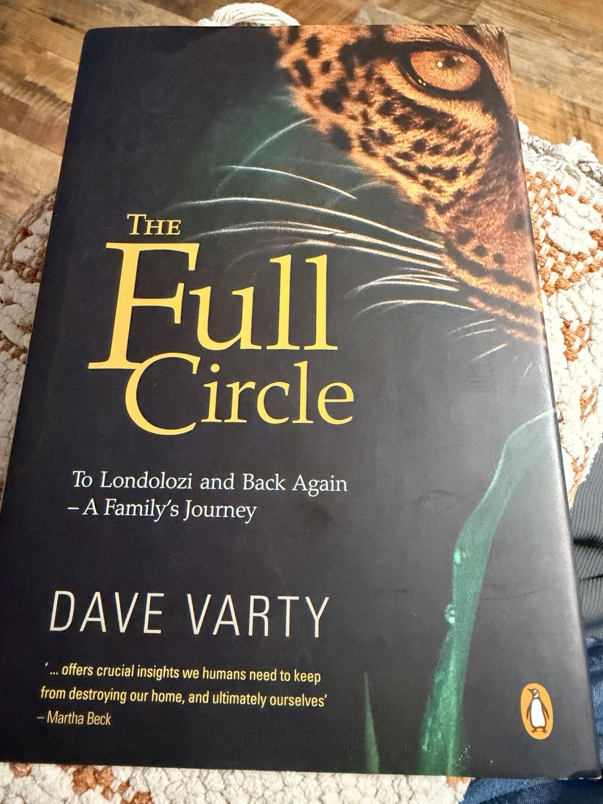 Full Circle - Dave Varty Hardcover Book Penguin Adult HC/TR Color Photos