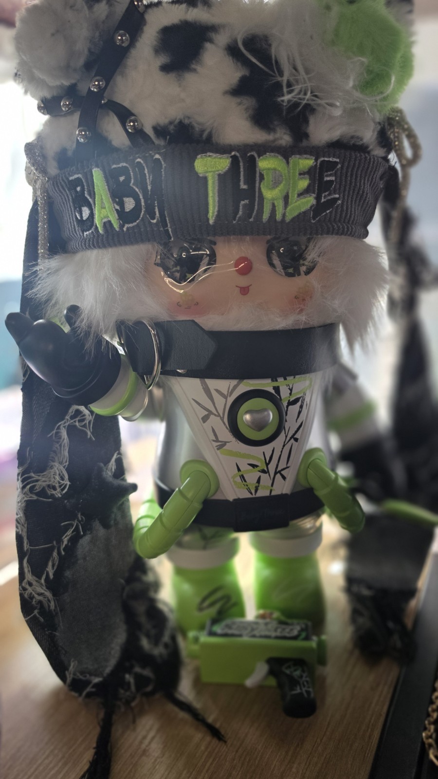 Baby Three Dreamship Astronaut 400% Jade Shadow Glow BRAND NEW/CONFIRMED Baby Three Dreamship Astronaut 400% Jade Shadow Glow BRAND NEW/CONFIRMED