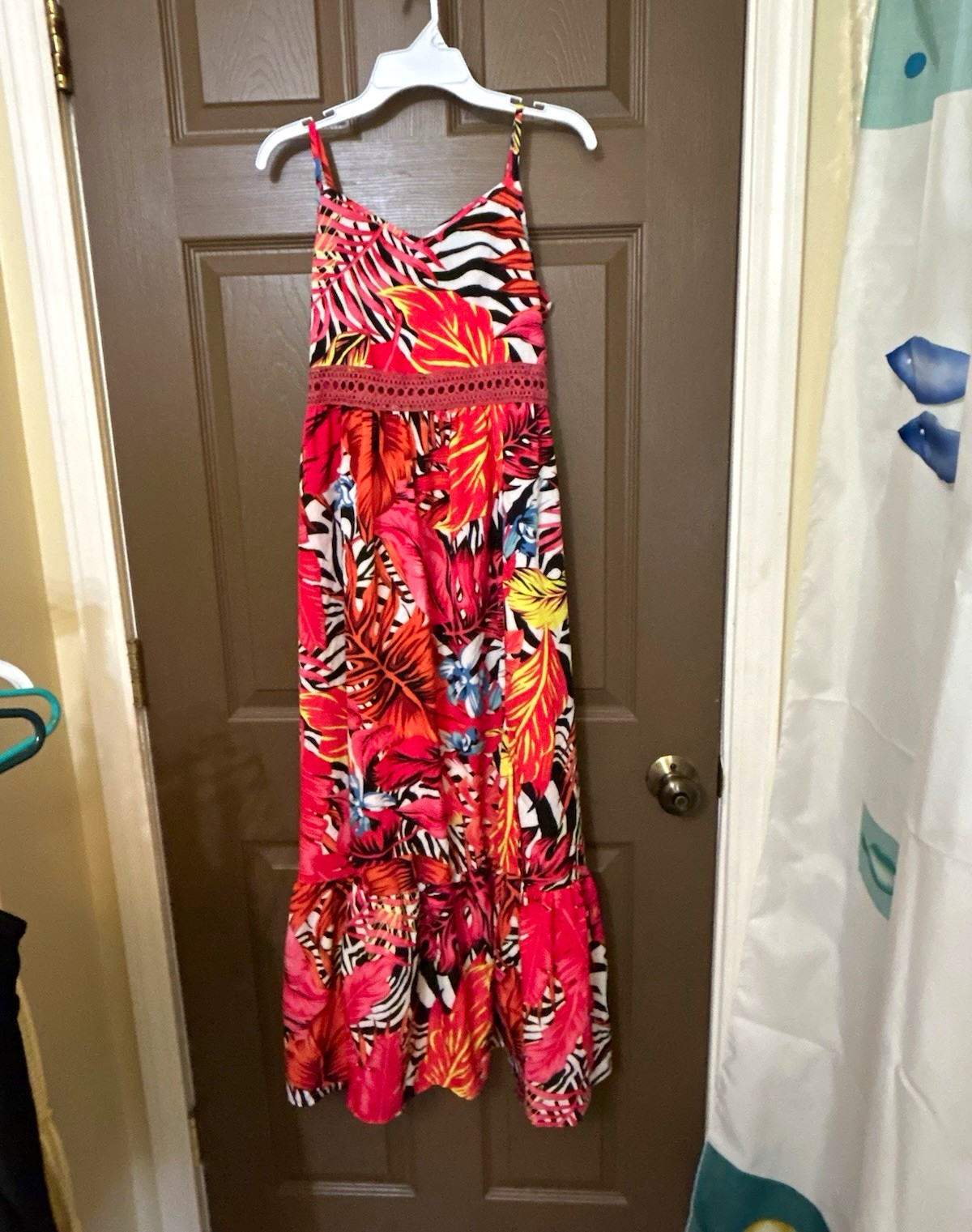 SHEIN Girls 11-12 Red/Multicolor Floral Sleeveless Long Sundress Casual SHEIN Girls 11-12 Red/Multicolor Floral Sleeveless Long Sundress Casual
