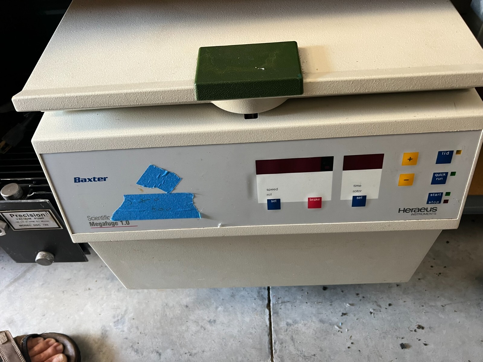 Heraeus Baxter Scientific Megafuge 1.0 R Refridgerated Centrifuge $1,295 Now 595