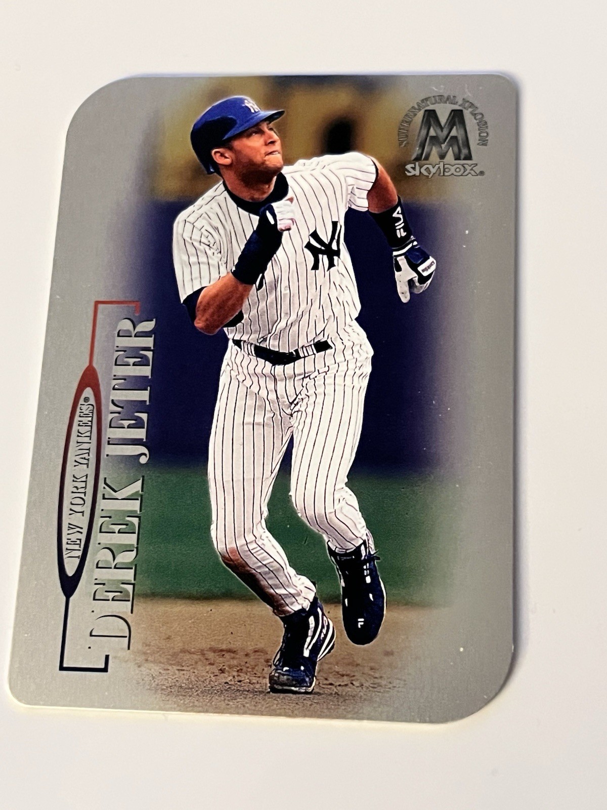1999 Skybox Molten Metal XPLOSION #142 Derek Jeter HOF RARE REAL METAL DIE CUT