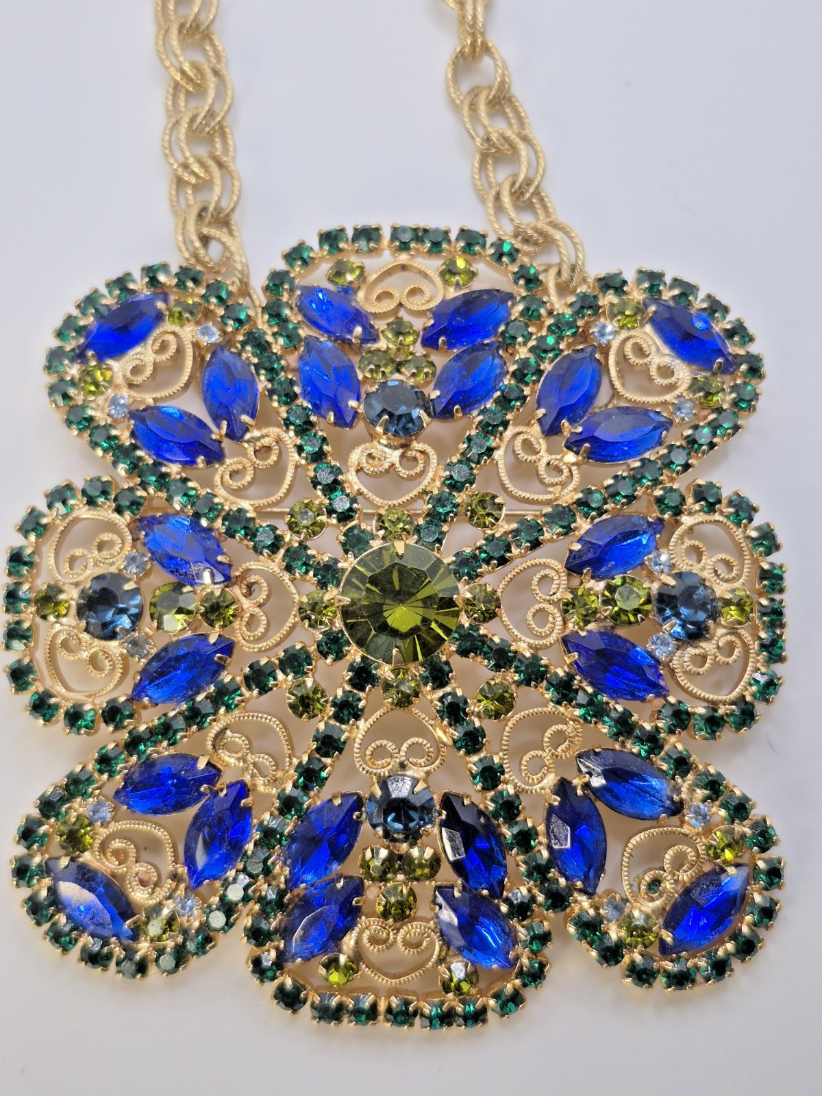 VTG JULIANA Ref #8287 Pin Pendant Blues Greens Huge ~ Very Rare~ and Stunning