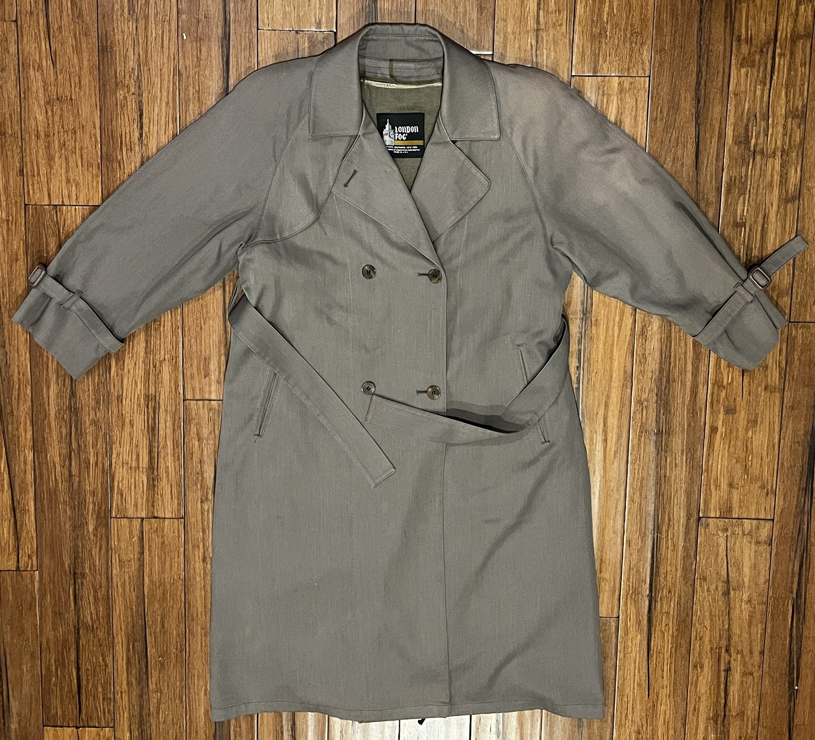 Vintage London Fog Women’s Trench Coat Taupe Belted Size 8P Removable Lining USA