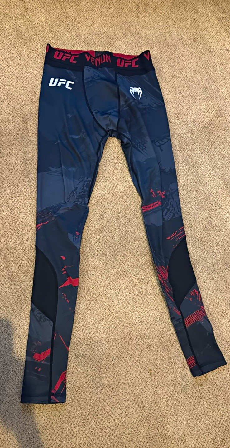 Venum UFC Men’s Compression Leggings Size S Black/Red/Gray Polyester