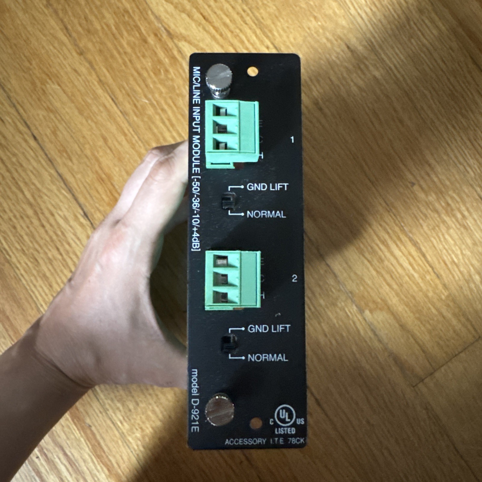 TOA Mic/Line Input D-921E Audio Module 2 Mic Line TOA Mic/Line Input D-921E Audio Module 2 Mic Line