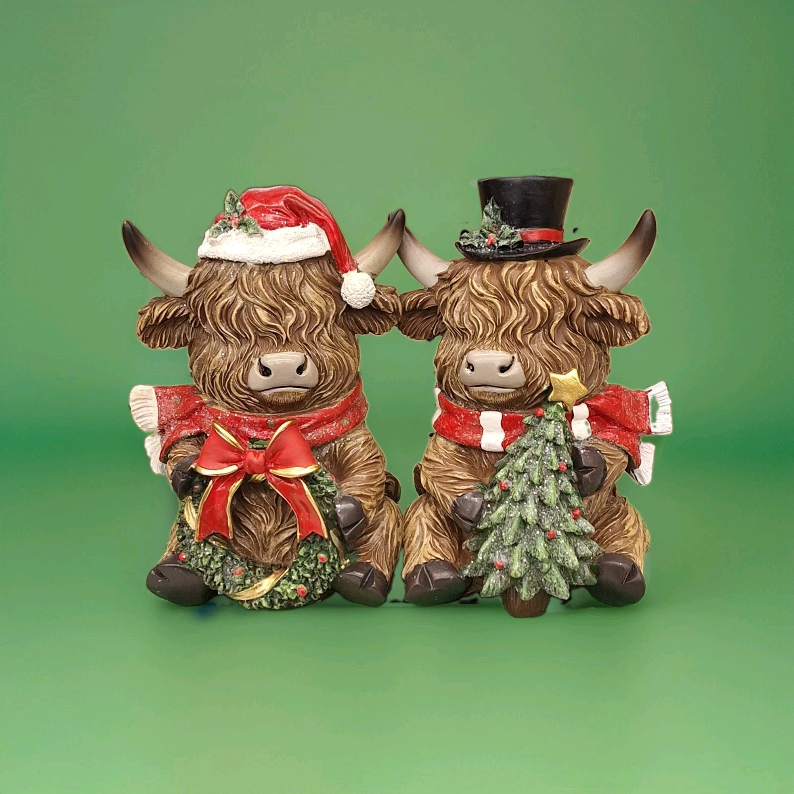 Hobby Lobby Christmas Highland Cow Figurines Santa Hat & Top Hat – Set of 2 –NEW