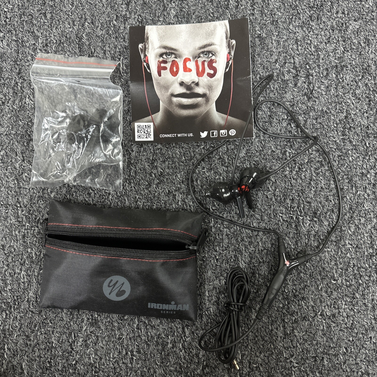 yurbuds Focus 400 Ironman Series Sweat Proof Sport Earphone - READ DESCRIPTION
