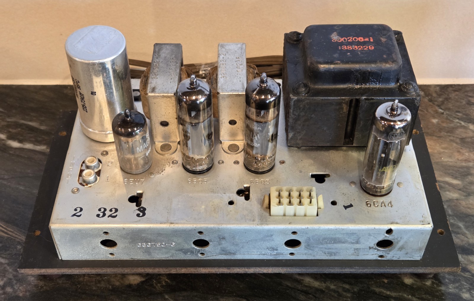 CLEAN Old Antique Vintage MAGNAVOX EL84/6BQ5 Single Ended Tube STEREO Amplifier 