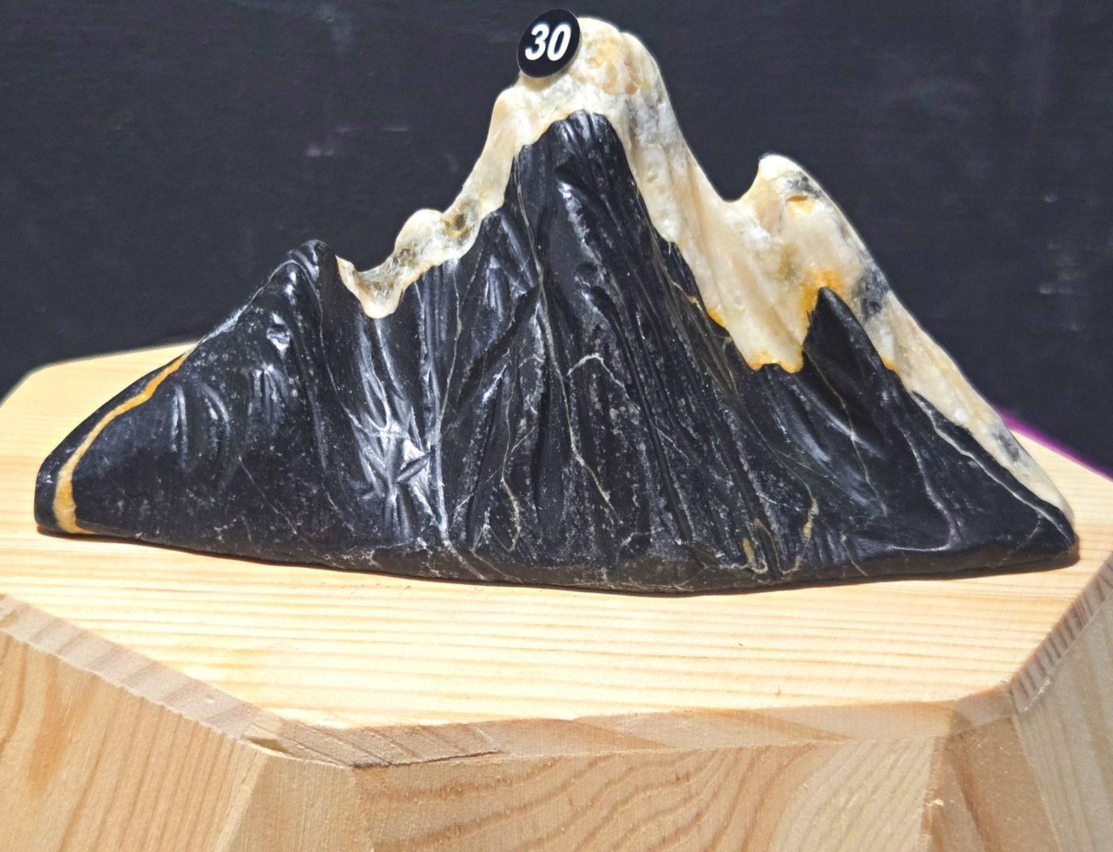 AMAZING HAND Carved Chrysanthemum Stone Mountain Sculpture BL30 AMAZING HAND Carved Chrysanthemum Stone Mountain Sculpture BL30