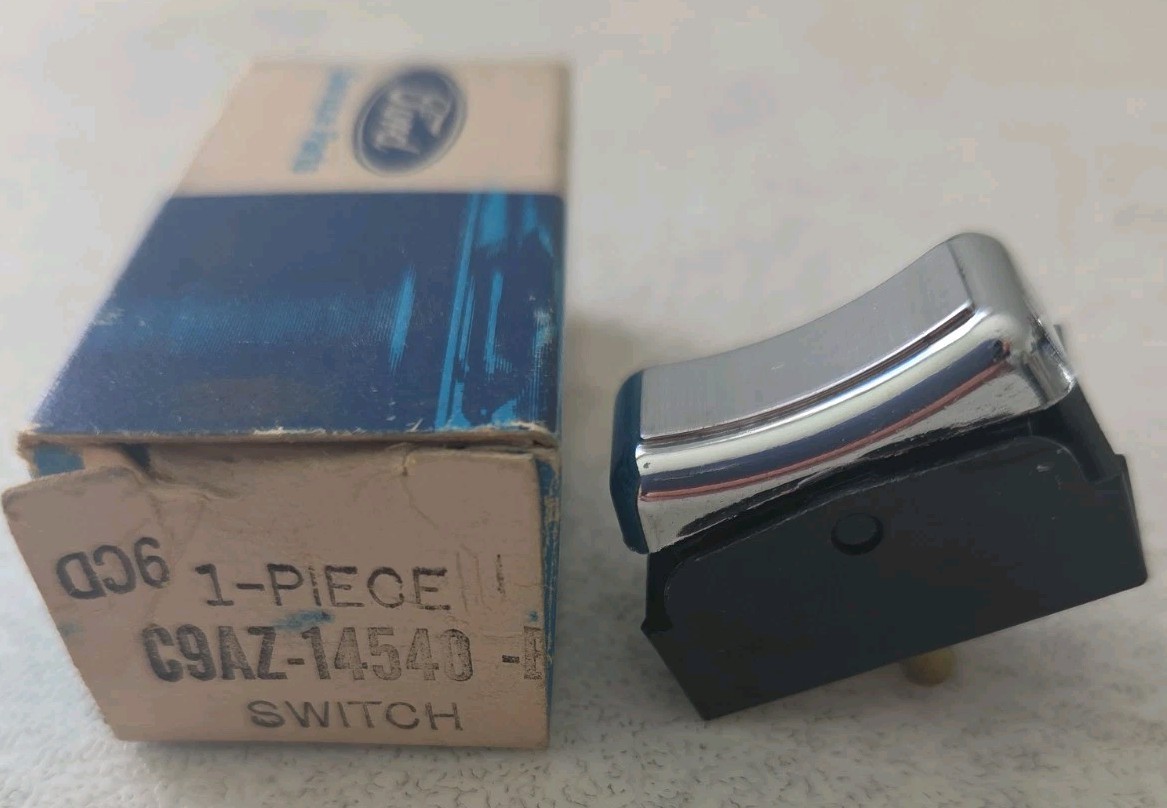 NEW 1969-72 MERCURY COUGAR 1971-72 FORD MUSTANG POWER WINDOW LOCK OUT SWITCH L.H NEW 1969-72 MERCURY COUGAR 1971-72 FORD MUSTANG POWER WINDOW LOCK OUT SWITCH L.H