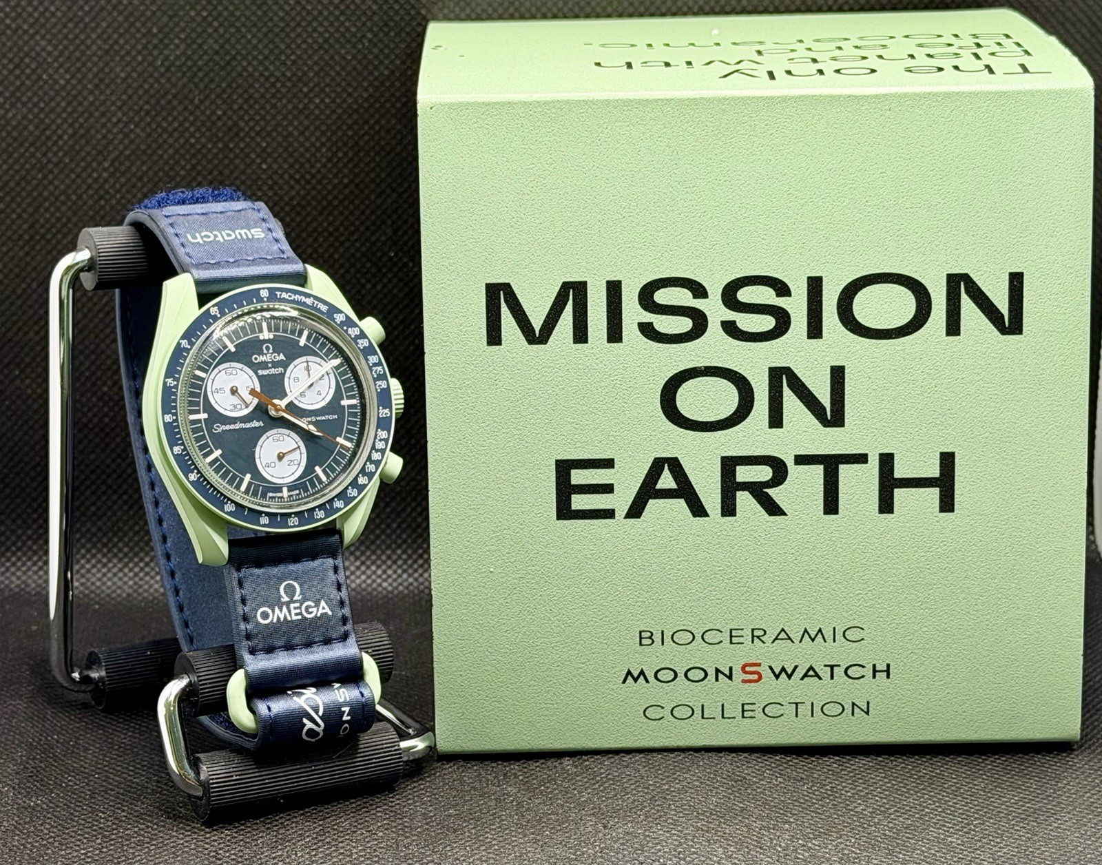 Omega x Swatch MoonSwatch Mission on Earth NIB Complete Set Box Papers COA