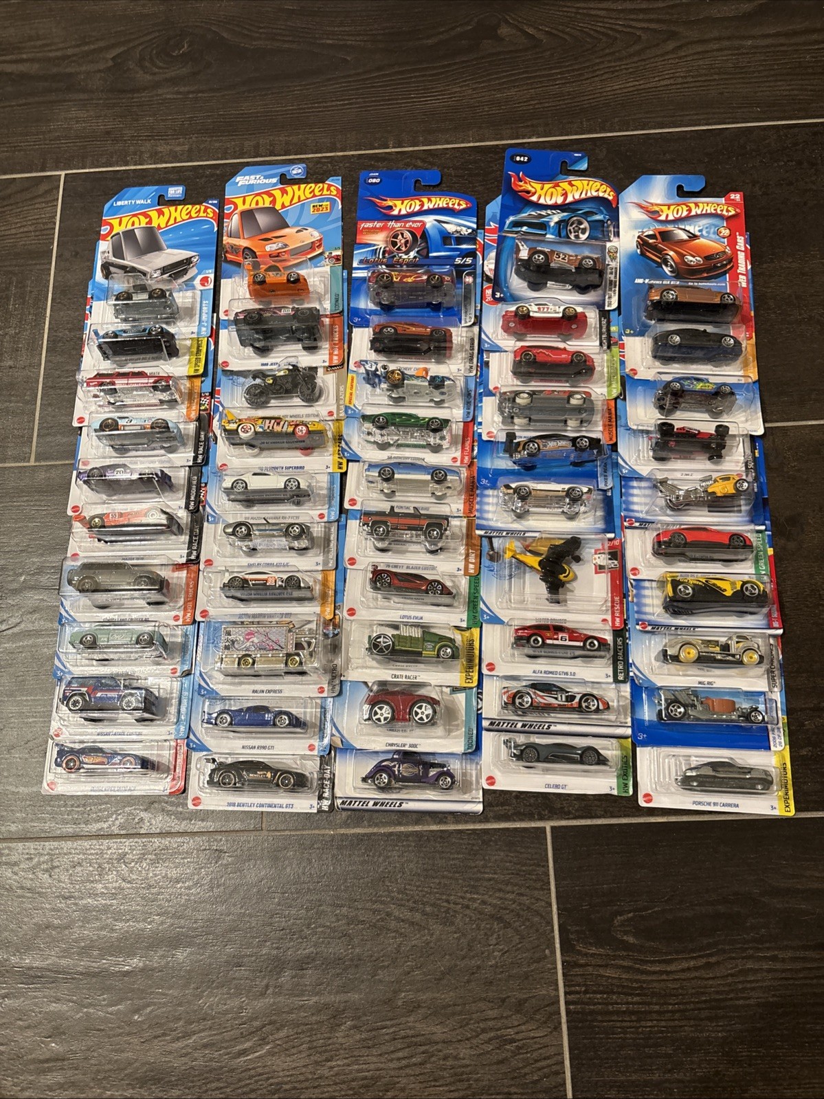Hot Wheels Lot of 50 Brand New Cars Trucks First Editions No Duplicates READ Hot Wheels Lot of 50 Brand New Cars Trucks First Editions No Duplicates READ