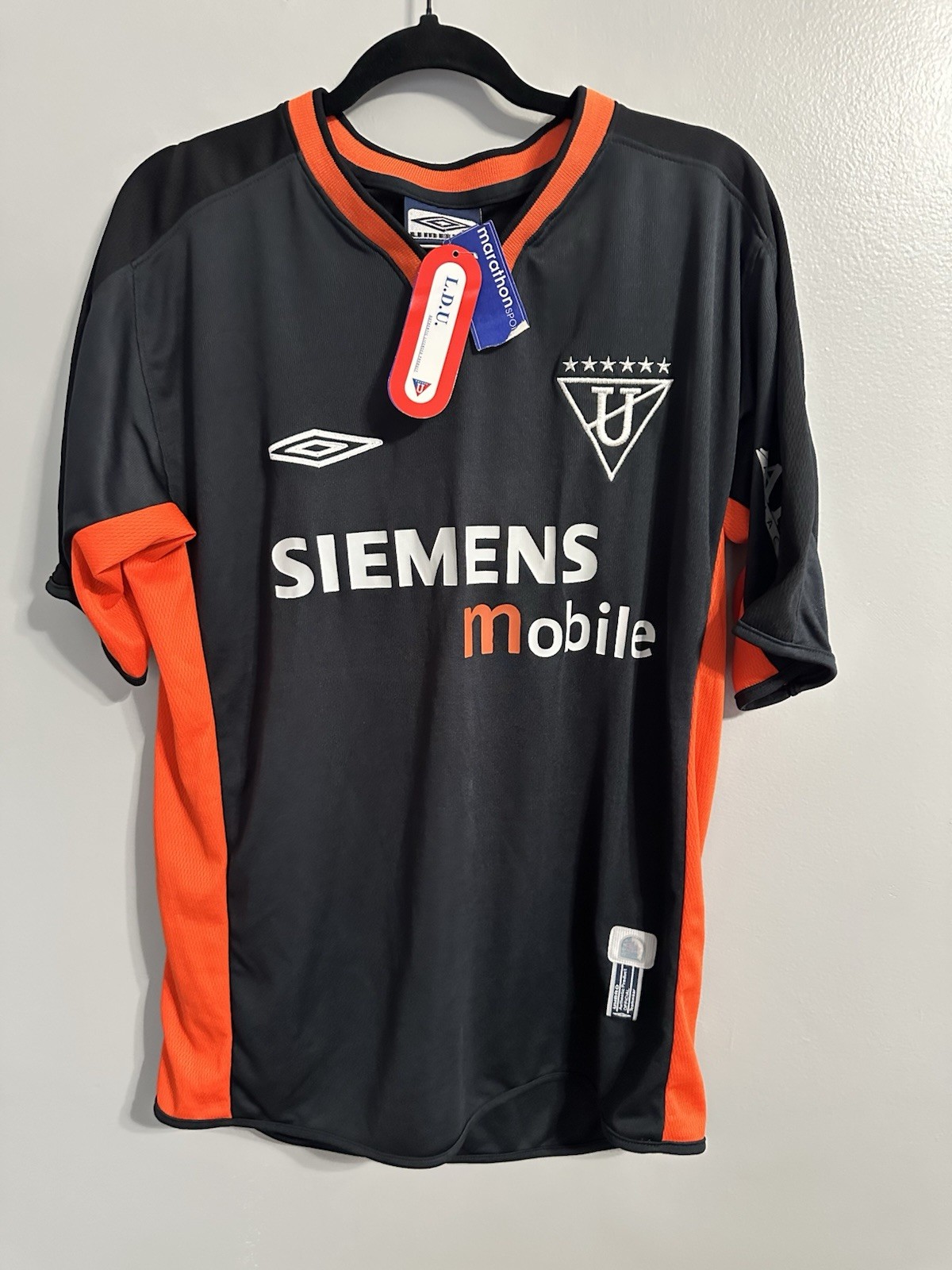 Vintage 2003 LDU Quito Umbro Soccer Jersey Mens Large Coca Cola Siemens NWT