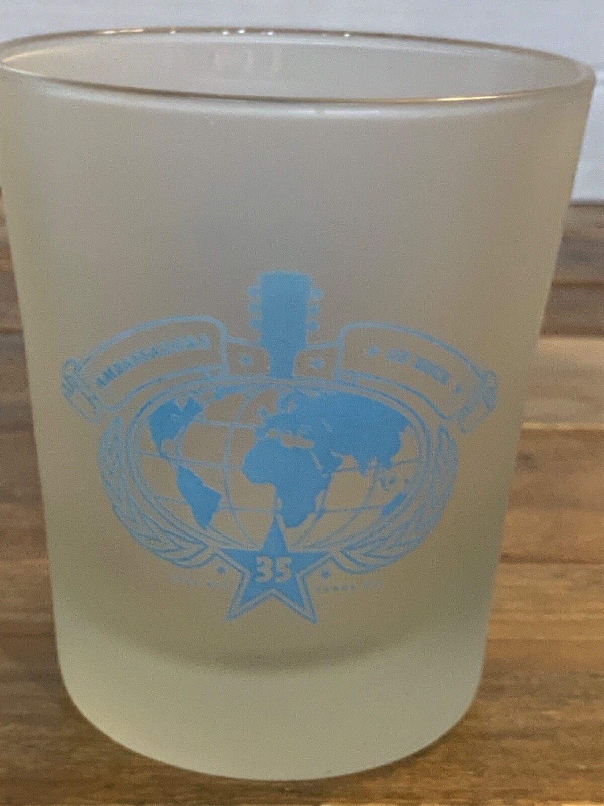 🔥 HARD ROCK 35th Anniversary AMBASSADORS OF ROCK Frosted Rocks Drink Glass 🔥 🔥 HARD ROCK 35th Anniversary AMBASSADORS OF ROCK Frosted Rocks Drink Glass 🔥