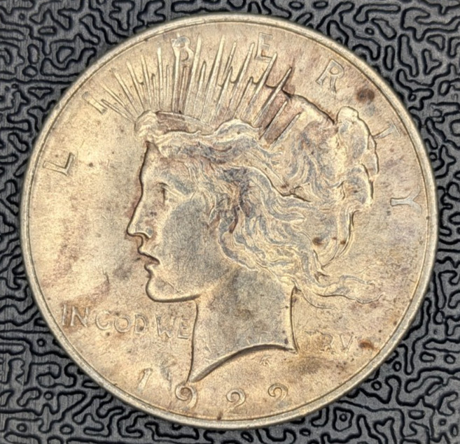 1922-P Philadelphia Silver Peace Dollar