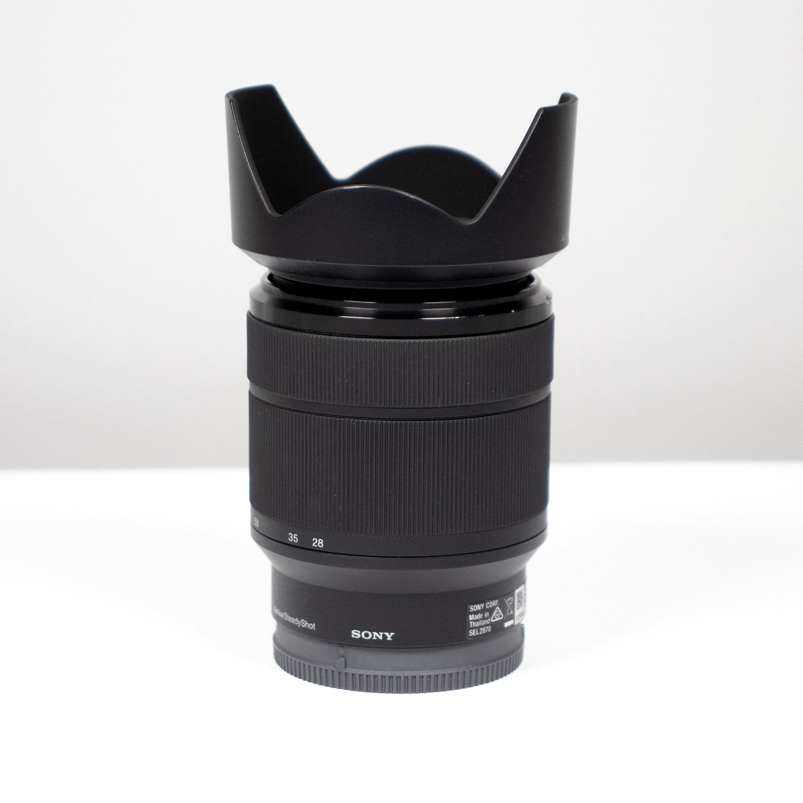 Sony FE 28-70mm f/3.5-5.6 OSS E-Mount SEL2870 Standard Zoom Lens**VERY CLEAN**