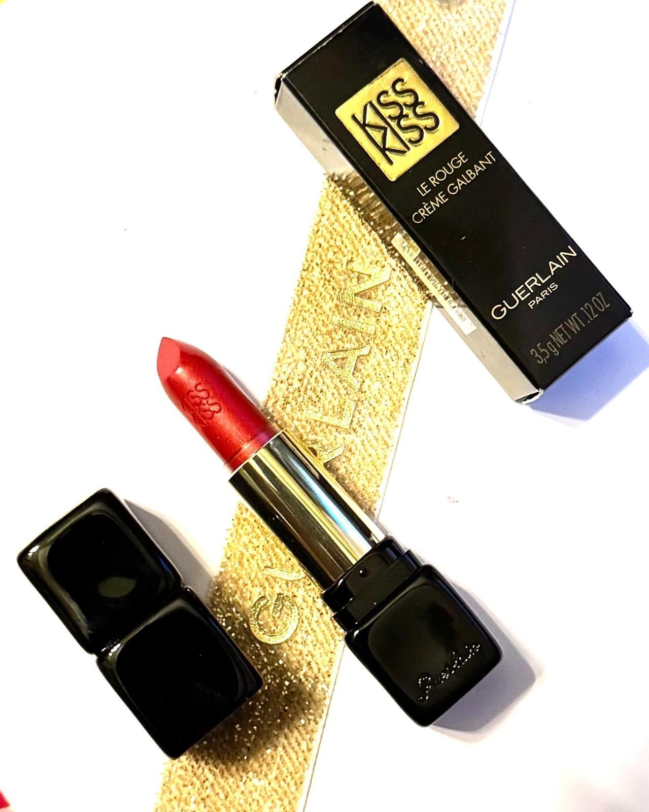 Guerlain Kisskiss Creamy Shaping Lip Color 327 Red Strass 3.5g.