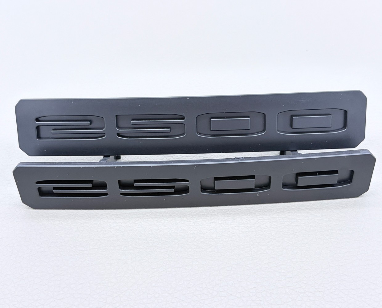 2pcs Matte Black Front Bumper Fascia Fender 2500 Emblems 2024+ GMC SIERRA 2500HD 2pcs Matte Black Front Bumper Fascia Fender 2500 Emblems 2024+ GMC SIERRA 2500HD
