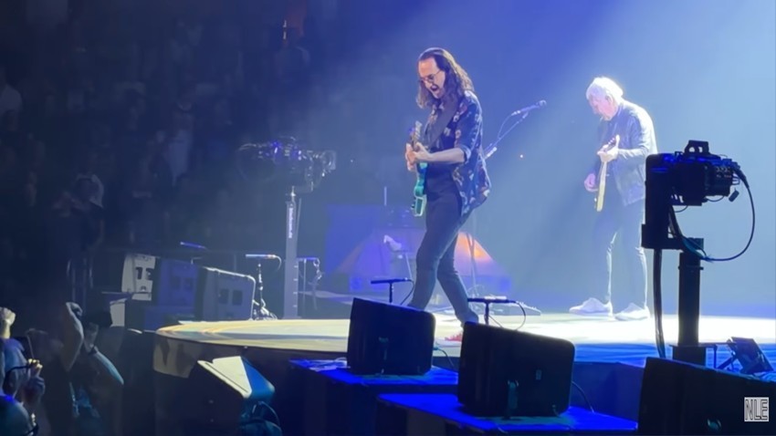 RUSH LIVE CLEVELAND 09/19/2026 VERY RARE 2 DVDS-R FOR TRUELY FANS ONLY+