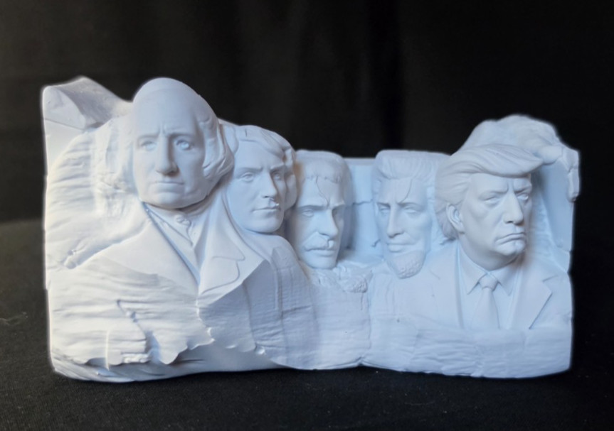 TRUMP Mount Rushmore US Presidents Faces 3d Resin Desktop  Figure MAGA U.S.A.
