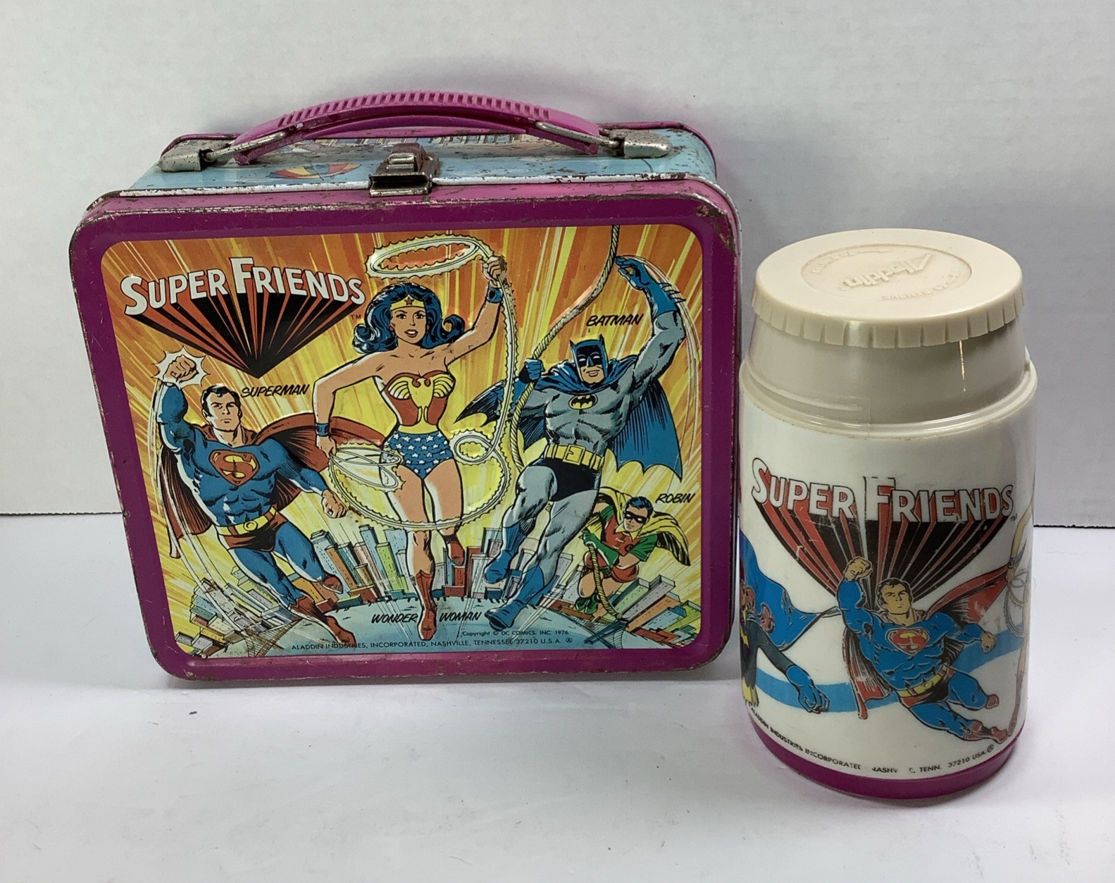 Vintage 1976 Aladdin Industries Super Friends DC Comics Metal Lunchbox Thermos Vintage 1976 Aladdin Industries Super Friends DC Comics Metal Lunchbox Thermos