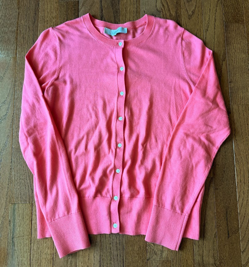Loft Women\'s Coral Pink Soft Knit Cardigan, Buttons, Long Sleeves, Size Small Loft Women\'s Coral Pink Soft Knit Cardigan, Buttons, Long Sleeves, Size Small