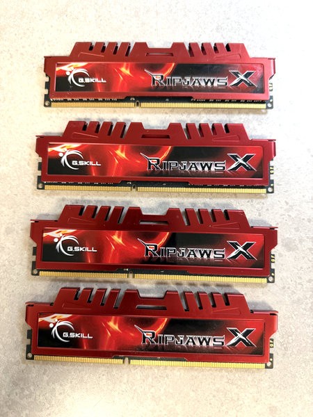 G. SKILL 8GB (2 x 4GB) PC3-12800 (DDR3-1600) Memory (F3-12800CL9D-8GBXL)