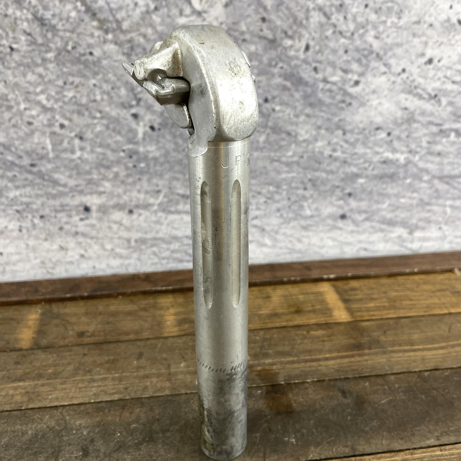 Vintage JPR Seatpost 27.2mm Made in France 12/80 Fluted Alloy French Road Bike