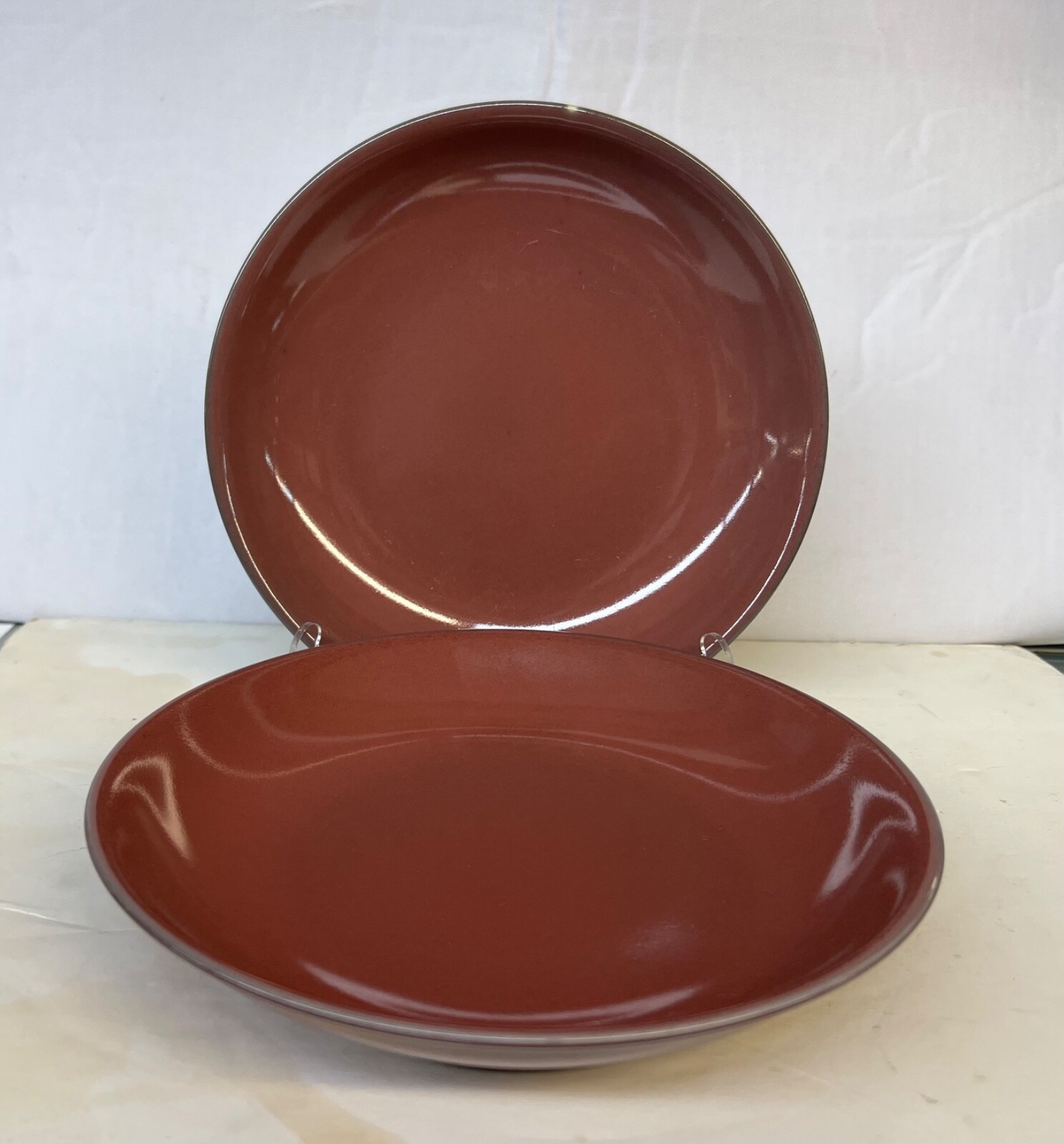Pair of chinese antique porcelain plate. yongzheng 8 1/4 inches Pair of chinese antique porcelain plate. yongzheng 8 1/4 inches
