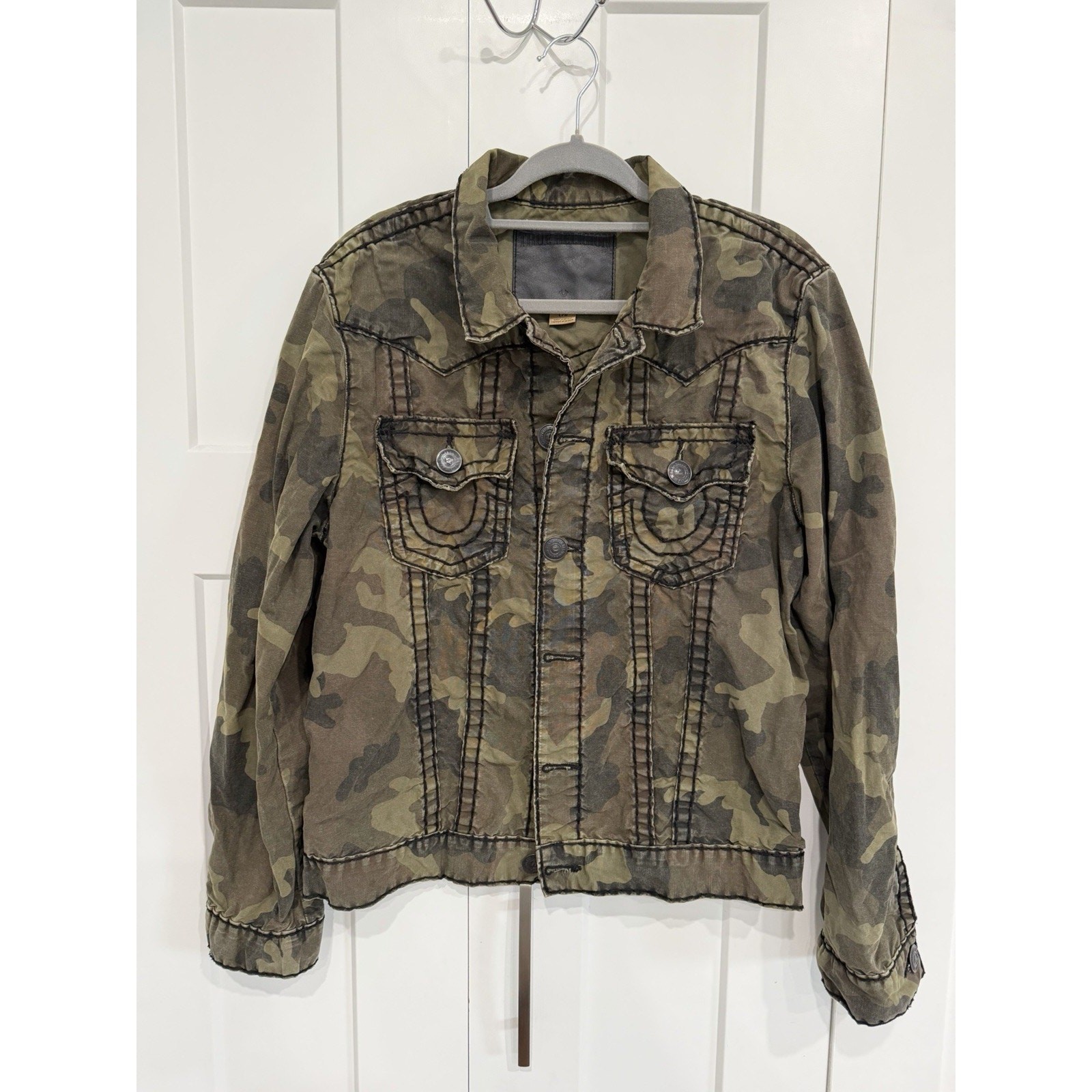 RARE True Religion Jimmy Super T Olive Green Camo Jacket Large RARE True Religion Jimmy Super T Olive Green Camo Jacket Large