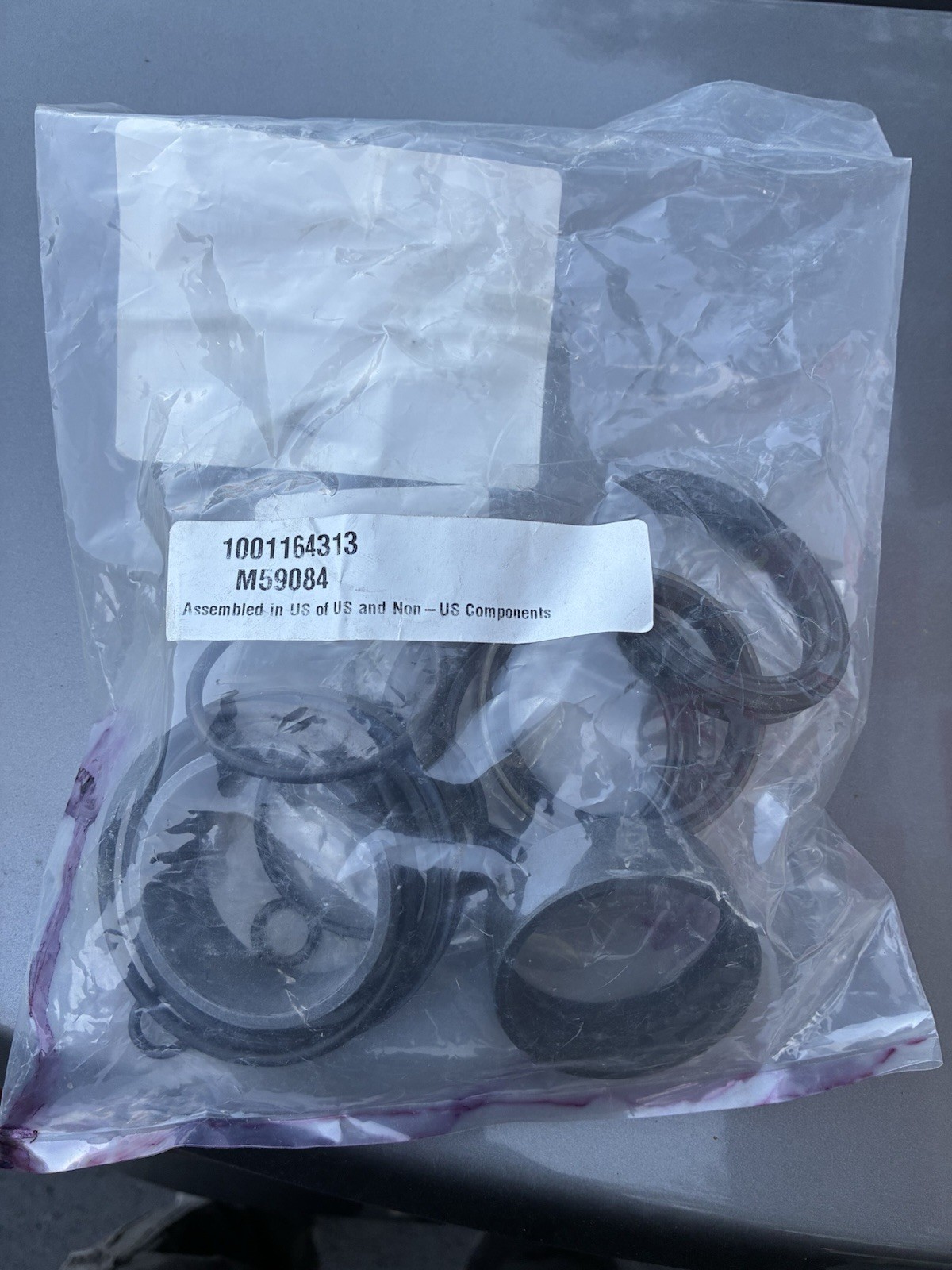 Seal kit for JLG, OEM Part # 1001164313 New. Seal kit for JLG, OEM Part # 1001164313 New.
